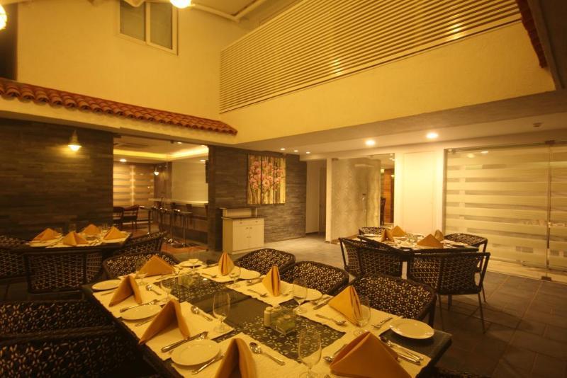 Hotel The Fern Residency, Miramar Panaji Esterno foto