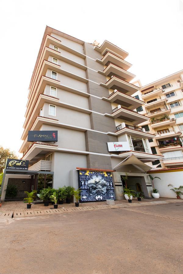 Hotel The Fern Residency, Miramar Panaji Esterno foto
