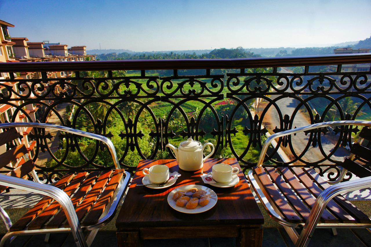 Hotel The Fern Residency, Miramar Panaji Esterno foto